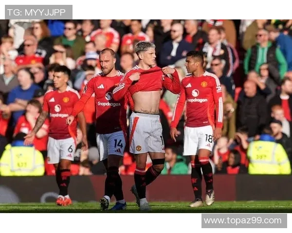 曼联大胜那不勒斯五球狂潮背后的战术解析与精彩瞬间回顾