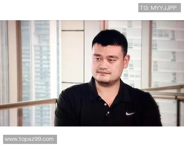 清华大学与姚明的传奇故事：从篮球场到学术殿堂的跨界合作与启示