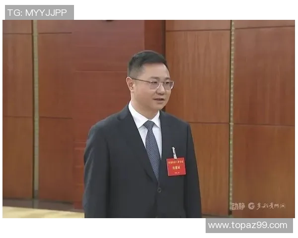 黄伟专访:从青涩少年到网球巨星的奋斗与成长之路 黄伟专访:从青涩少年到网球巨星的奋斗与成长之路