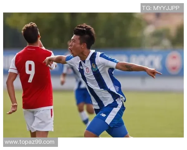 意甲赛场波尔图大胜里昂四球狂潮战术解析引发全场热议 意甲赛场波尔图大胜里昂四球狂潮战术解析引发全场热议