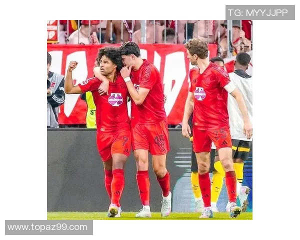 德甲焦点战:多特蒙德与拜仁激战成平乌龙球成比赛转折点 德甲焦点战:多特蒙德与拜仁激战成平乌龙球成比赛转折点