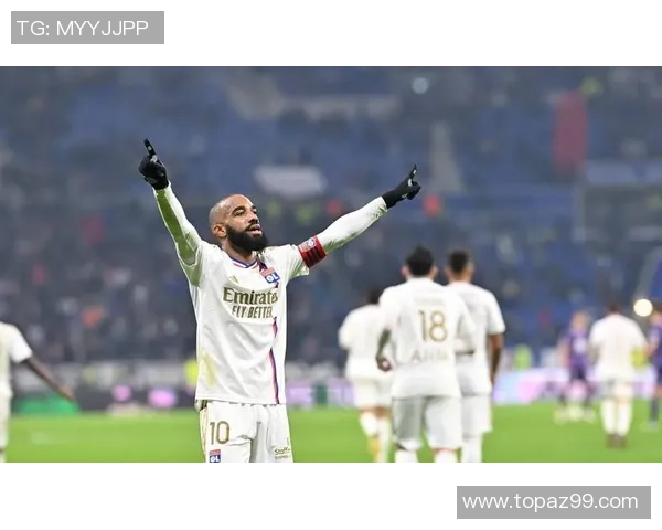 欧联杯精彩对决里昂5-1大胜尤文图斯帽子戏法点燃全场激情