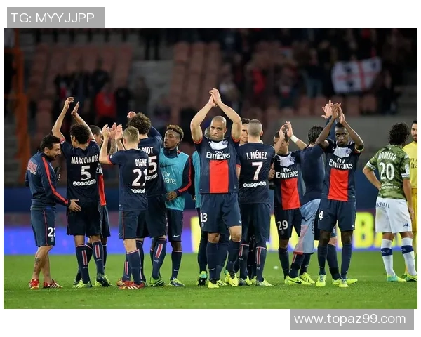 西甲焦点战平局引发红牌风波巴黎圣日耳曼与那不勒斯激战全场 西甲焦点战平局引发红牌风波巴黎圣日耳曼与那不勒斯激战全场